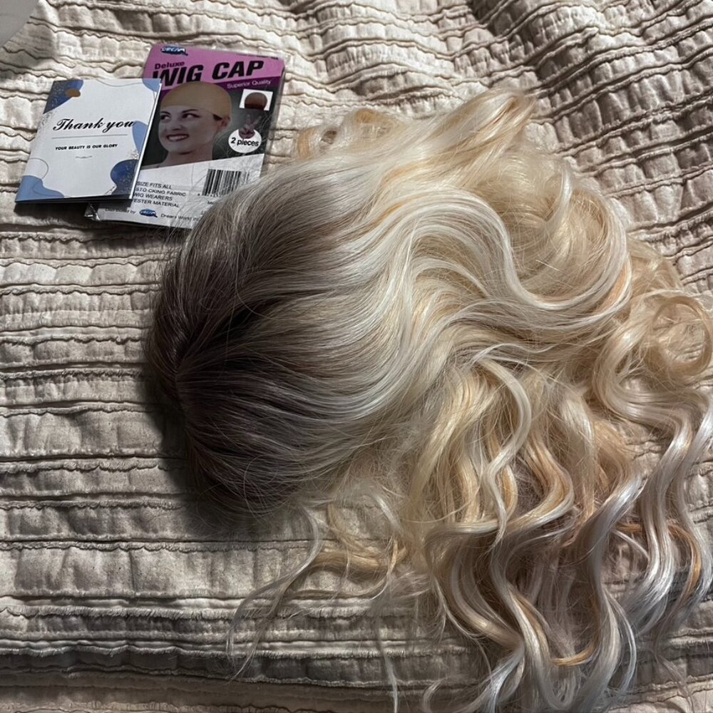2/$25 Blond Wig Never Worn NWOT